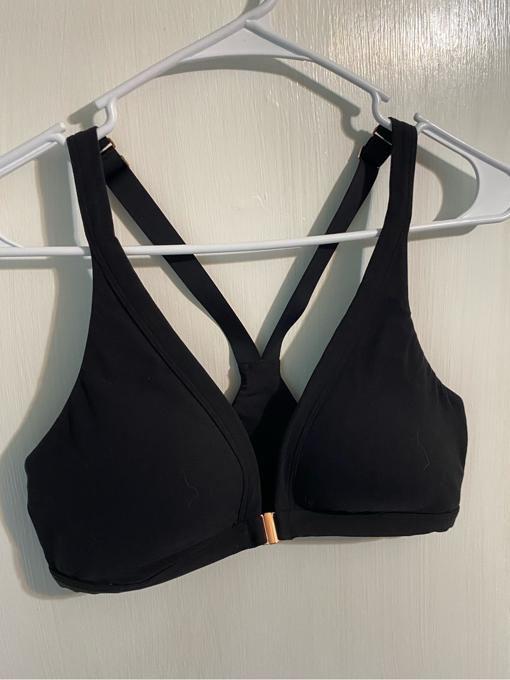Athleta black front snap bra